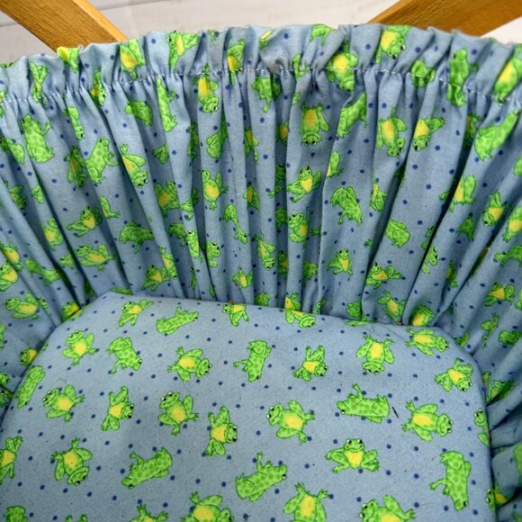 Handmade Woven Basket with Handles - Painted Frogs & Frog Print Liner 9" x 6 1/2 - Picture 7 of 10